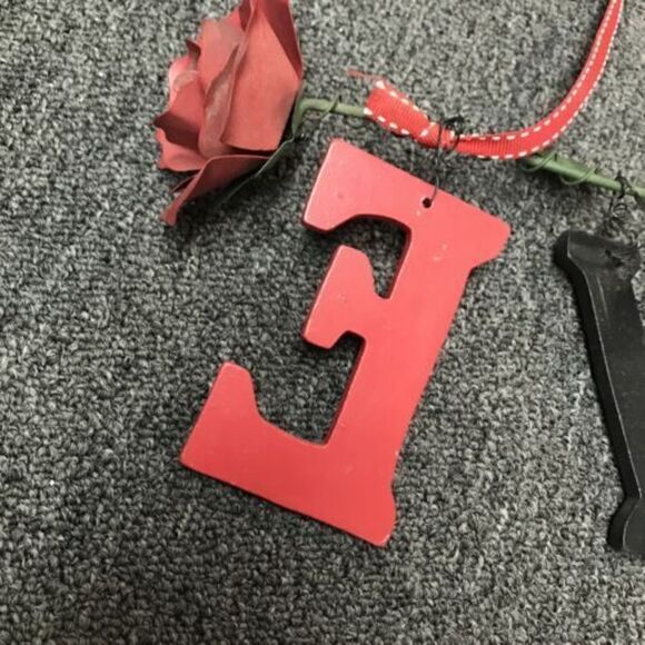 LOVE Valentine Photo Frames (2) Black Red Horizontal Love Heart Frames - Picture 6 of 6